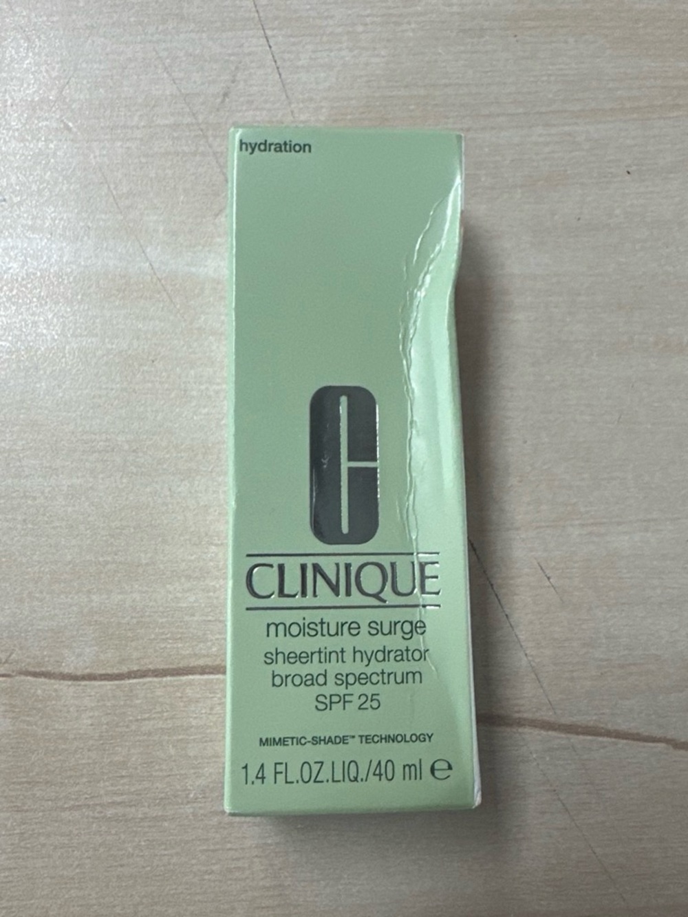 Clinique Moisture Surge Sheertint Hydrator - Pale Green